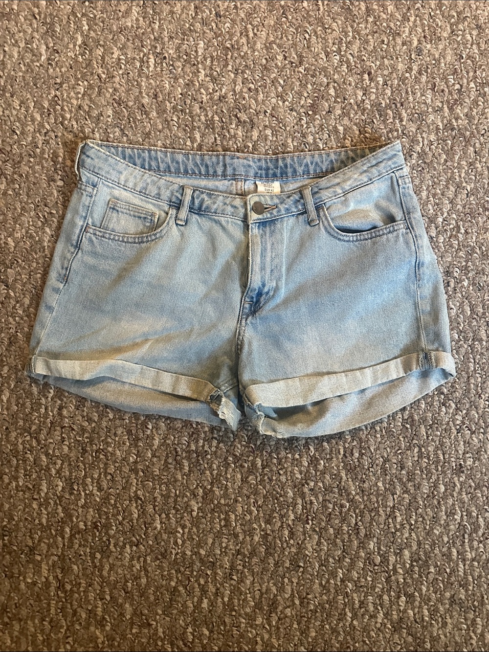H&M Light Wash Roll-Cuff Shorts